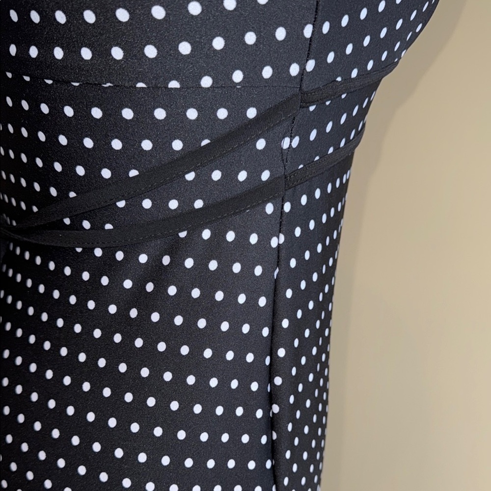 Reitmans Dress Black and White Sheath Sweetheart Neckline Women's Size M - Picture 8 of 16